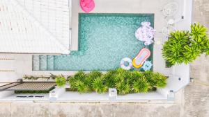 Sea of blue 芭提雅现代轻奢4卧5卫独栋泳池度假别墅