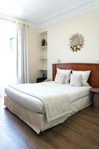Hotels Hotel Corona -Rodier- : photos des chambres