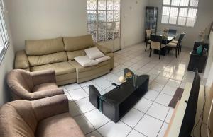 Casa com Ar condicionado a 50m da praia de Riviera