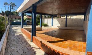 Casa com Ar condicionado a 50m da praia de Riviera