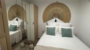 Villeneuve Loubet - Proximité Marina Baie des Anges - Front de Mer - Parking privé