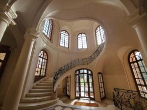 Appartements Beautiful suite in a historical castle in Loire Valley : photos des chambres