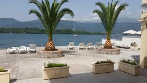 Montenegro face mer accès direct plage