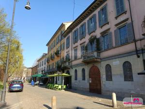Looking 4 Charming Studio with courtyard on the Navigli