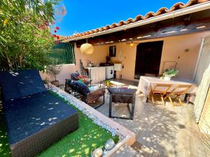 Appartements Tres joli studio 100m plage : photos des chambres