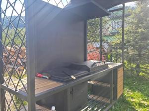 Камяний двір