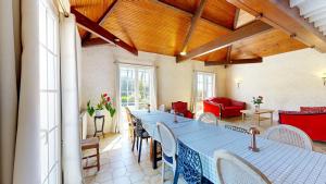 Villas Splendide Villa et Studio Climatises-Grande Piscine-Vaste Parc : photos des chambres