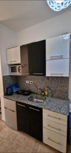 Hurgada Florenza kamsen with pool view in Arabia area