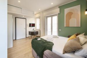 Terrazza Milanese - San Siro, Fiera & City Life - RINNOVAMENTO FACCIATA PALAZZO IN CORSO