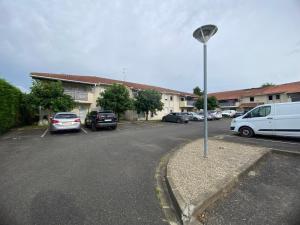 Appartement Soustons quartier Mora draps et caution en supplément