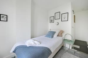 Hotels Hotel Sauvage : Chambre Simple avec Salle de Bains 