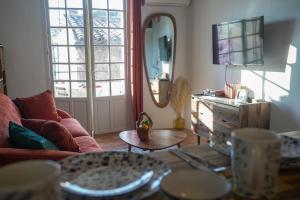 Maisons de vacances Pied-a-terre de Saint-Paul Free public parking : photos des chambres