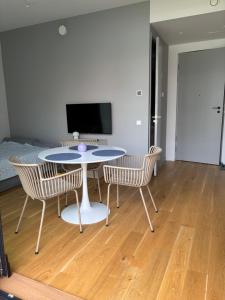 Flat in Pärnu, Esplanaadi street Studio & Kitchen