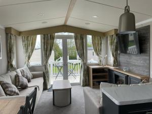 Happy Holiday Seton Sands