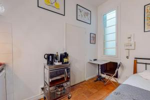 Em 9 - HypercentreMétro Carmes à 5 min