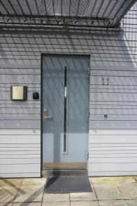 Cozy Flat with Balcony in Central Jørpeland - Close to The Pulpit Rock