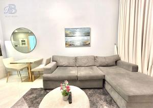 1 Bedroom Apartment in Al Jaddaf - High-Floor with Dubai Skyline View