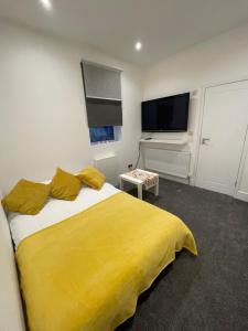 Newly renovated flat in Ashtead