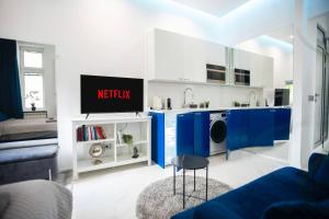 City center - Mirror apartment