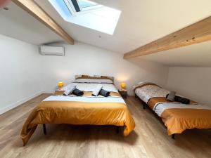 Maisons de vacances MAISON T3 avec exterieur 5 couchages, 3 lits, 2 chambres, BORDEAUX a 10min, TRAM C a 200m, Parc jeux enfants : photos des chambres
