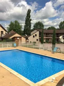 德尔佛特尔酒店 - 沙罗勒