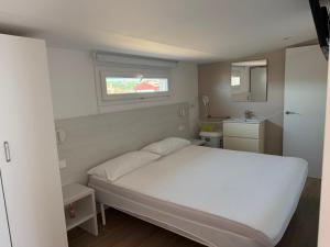 Atico 1 dormitorio Sant Antoni a 50m de la playa