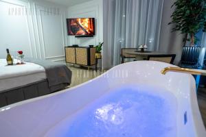 Aparthotel ZATOR Glam 52 jacuzzi