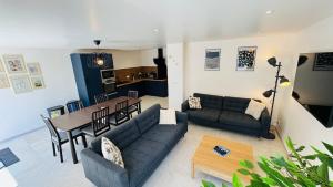 Maisons de vacances Villa moderne 3 ch piscine privee parking : photos des chambres