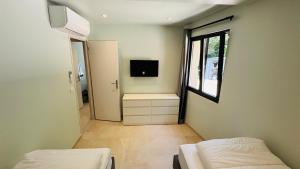 Maisons de vacances Villa 6 pers - grande terrasse & piscine privee : photos des chambres
