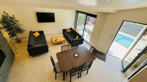 Maisons de vacances 2 maisons 2 piscines ideal groupes & familles : photos des chambres