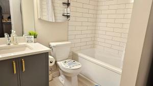 Modern Suite - Separate Entry - Self Check-In