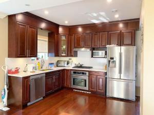 Cozy stay in Cental Vancouver