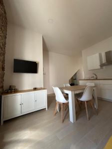 Apartamentos Puerta los Castañares B