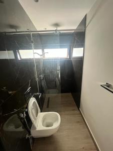 2Bedroom Fully Furnished apartment close to the UN