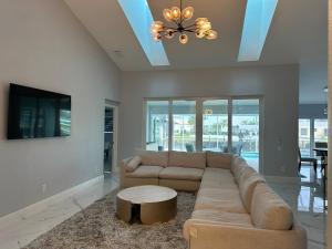 Gulf Cove Community