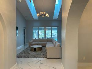 Gulf Cove Community