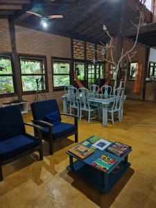 Casa de praia e campo Barra do Una Canto dos Tiês