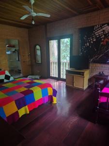 Casa de praia e campo Barra do Una Canto dos Tiês