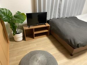 Ikebukuro Apartment by Tranova
