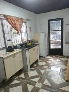 Ao Lado do Metrô Santana e do expo center e rodoviária Tiete