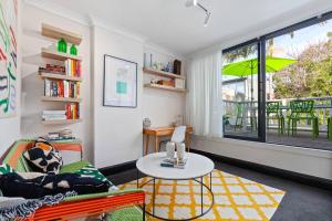 Arts Terrace - Central Surry Hills & Alfresco Charm