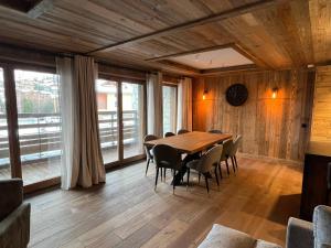Appartement moderne 3 chambres avec parking à Val dIsère, 6-7 personnes - FR-1-519-43