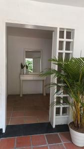 El Poblado Casa completa 4 habitaciones para grupos de 4 a 9 personas A mayor grupo menor costo por persona