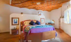 A Private Paradise in Los Ayala