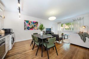 Daisy Lane Elwood