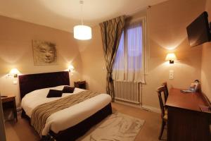 Hotels The Originals Boutique, Hotel Normandie, Auxerre : photos des chambres