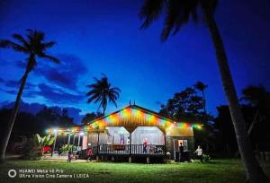 Impian May Homestay 2 Private Pool - 4hvězdičkové hotely ve městě Kampung Raja