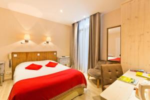 Hotels Hotel De La Plage : photos des chambres