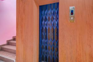 Super Collection O Victoria Memorial Metro Station Formerly Shanthaa Residency