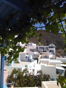 Antonia Rooms Anafi-Island Greece